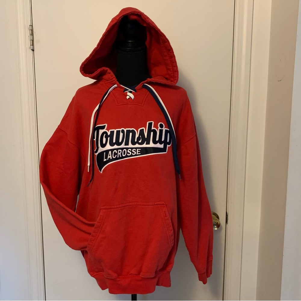 Vintage TOWNSHIP LACROSSE embroidered hoodie size XL heavy material